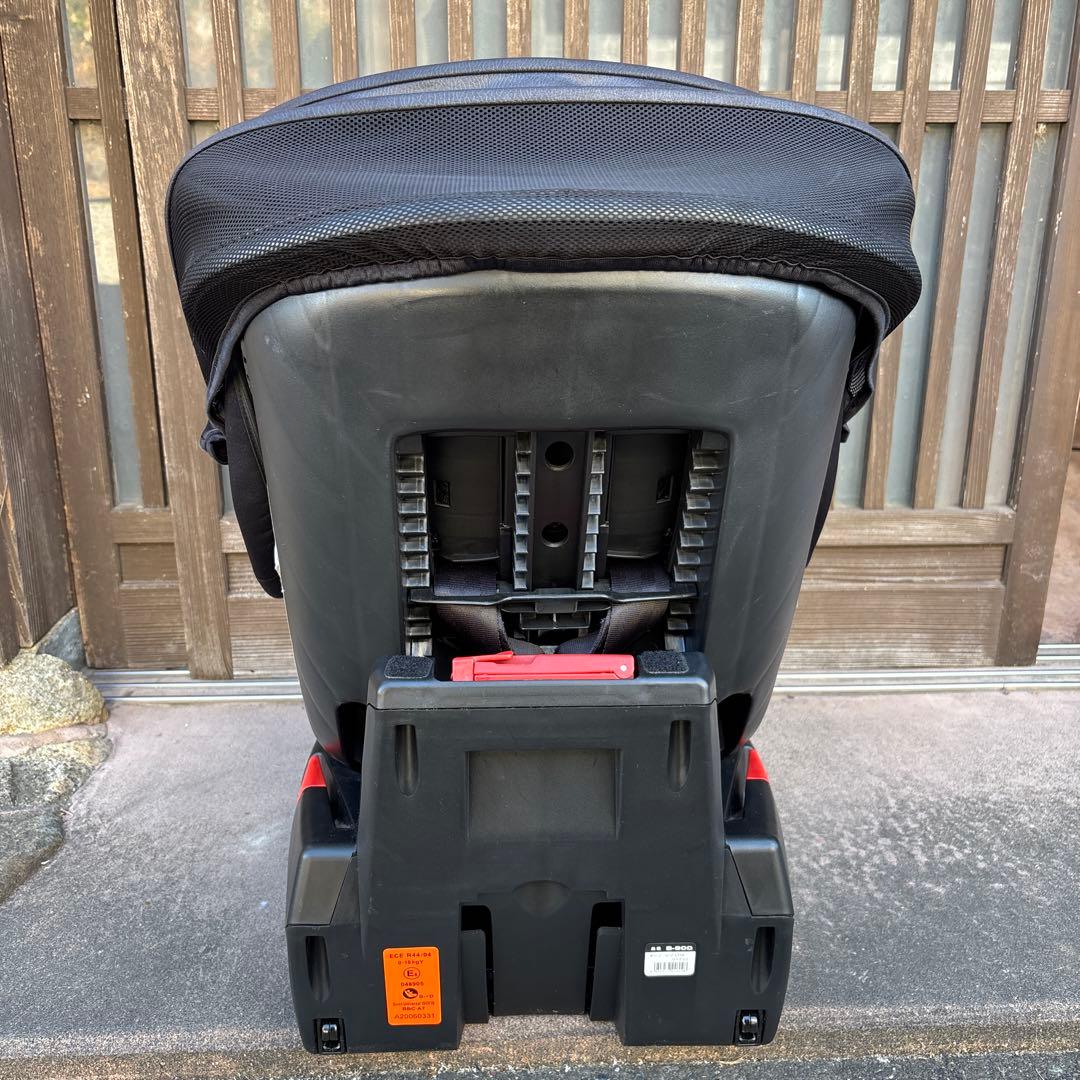 マムズキャリー ターンレジェFIX チャイルドシート 西松屋