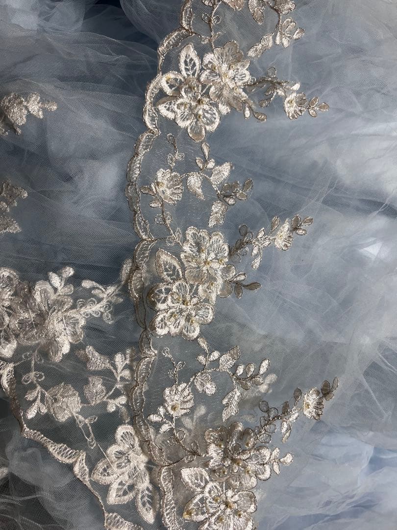 n*n様 プリンセスラインウエディングドレス【今月中に処分予定】