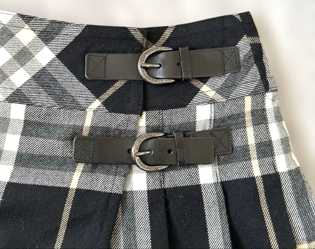 BURBERRY LONDON ブルーレーベルプリーツスカート　ウール100%