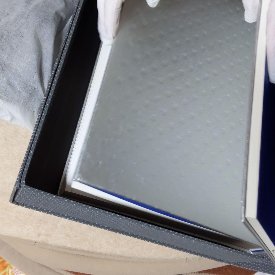 ルーブル美術書