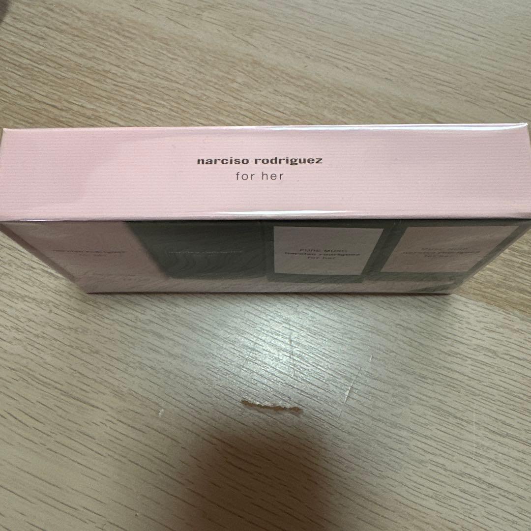 ナルシソロドリゲス フォーハー ミニ香水 コレクション II