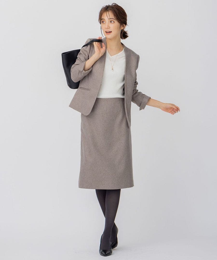 小さいサイズ✨23区 ウールライクカルゼ ノーカラー スカートスーツ 近年モデル