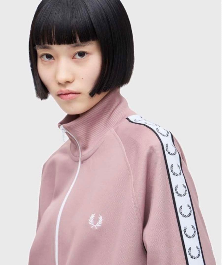 FRED PERRY トラックジャケット　スモークピンク