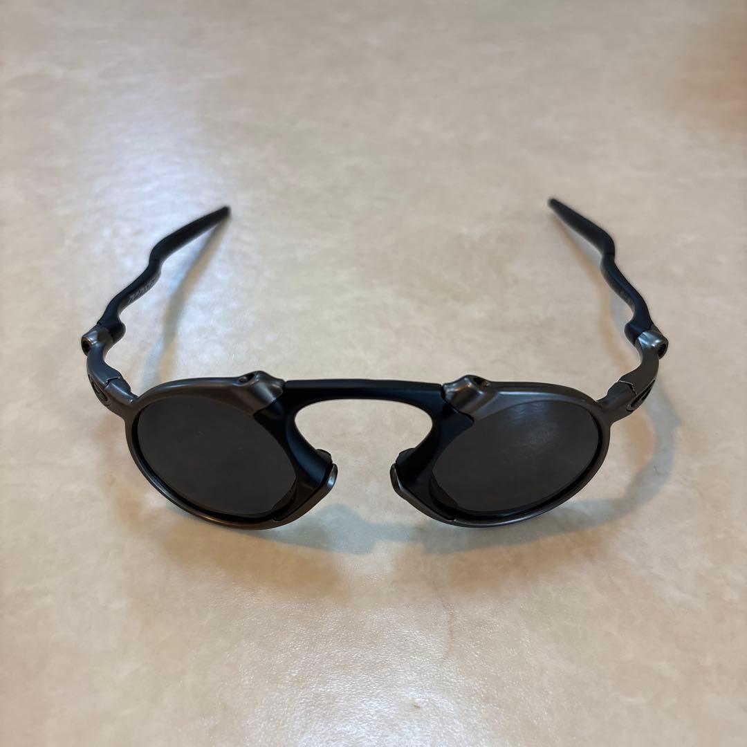 極美品 00s Oakley madman サングラス メタル y2k