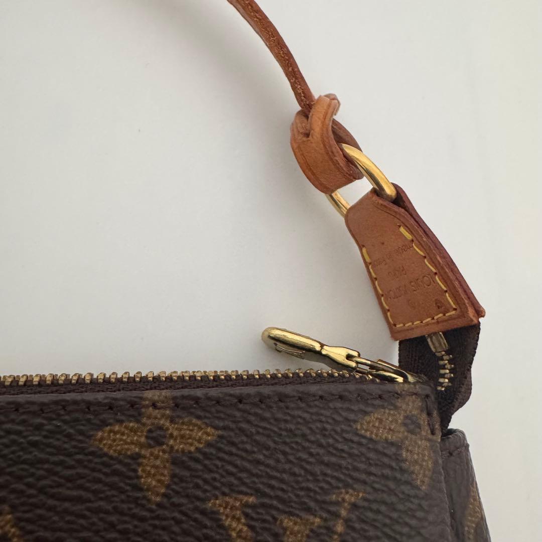 LOUIS VUITTON ポシェットアクセソワール