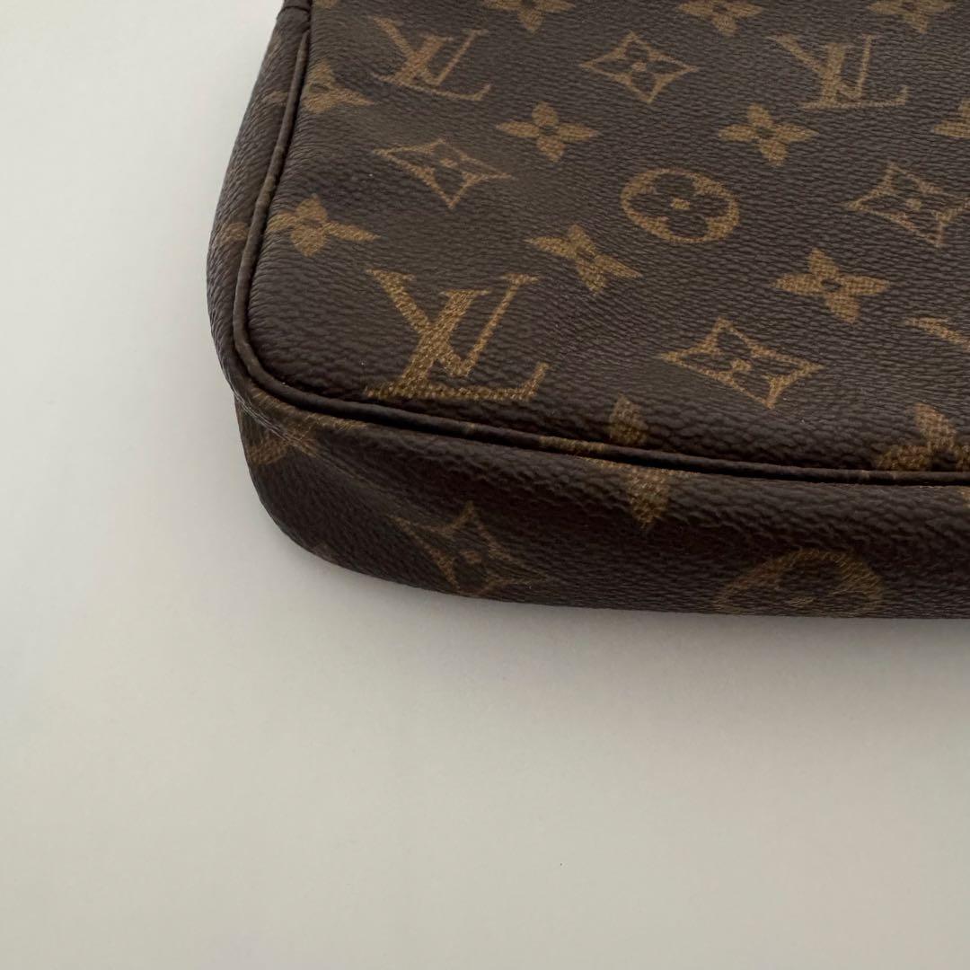 LOUIS VUITTON ポシェットアクセソワール