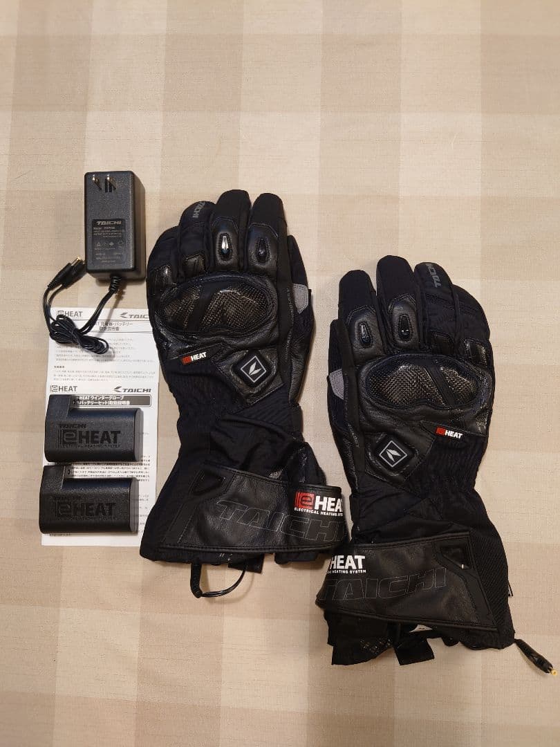 RSタイチ eHEAT ヒートグローブ XLサイズ 充電器・バッテリー付