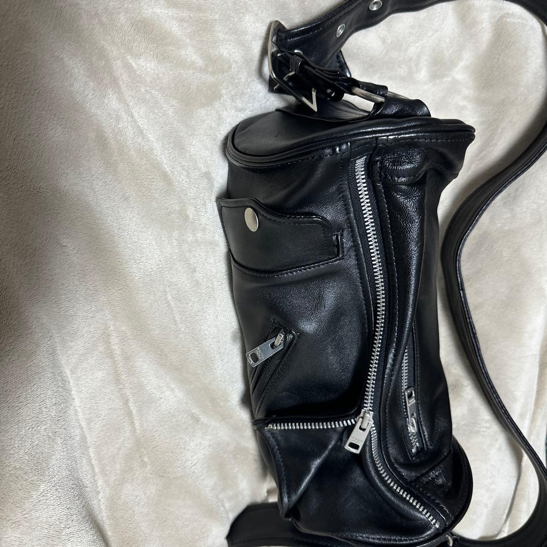 ビューティフルピープル レザーショルダーバッグ