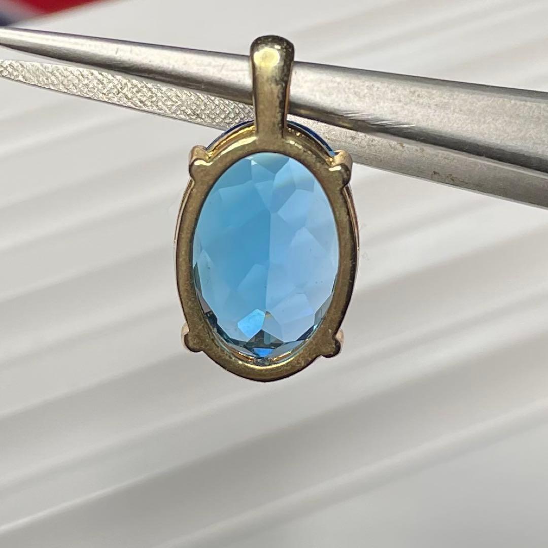 リ*ィ様 【高品質】スイスブルートパーズ　ペンダントトップ推定16ct