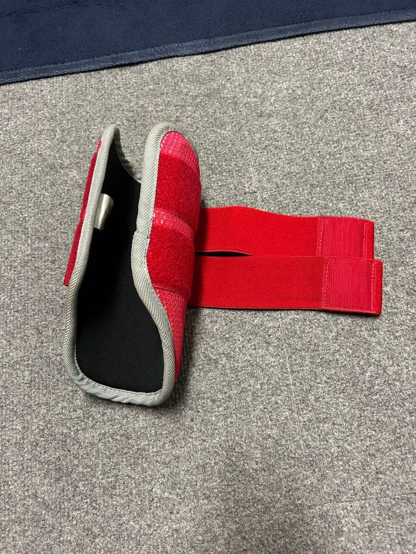 ミズノプロ　赤 エルボーガード