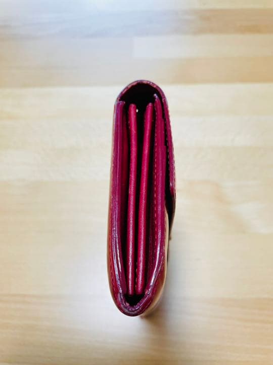 ルイヴィトン 長財布 ヴェルニ