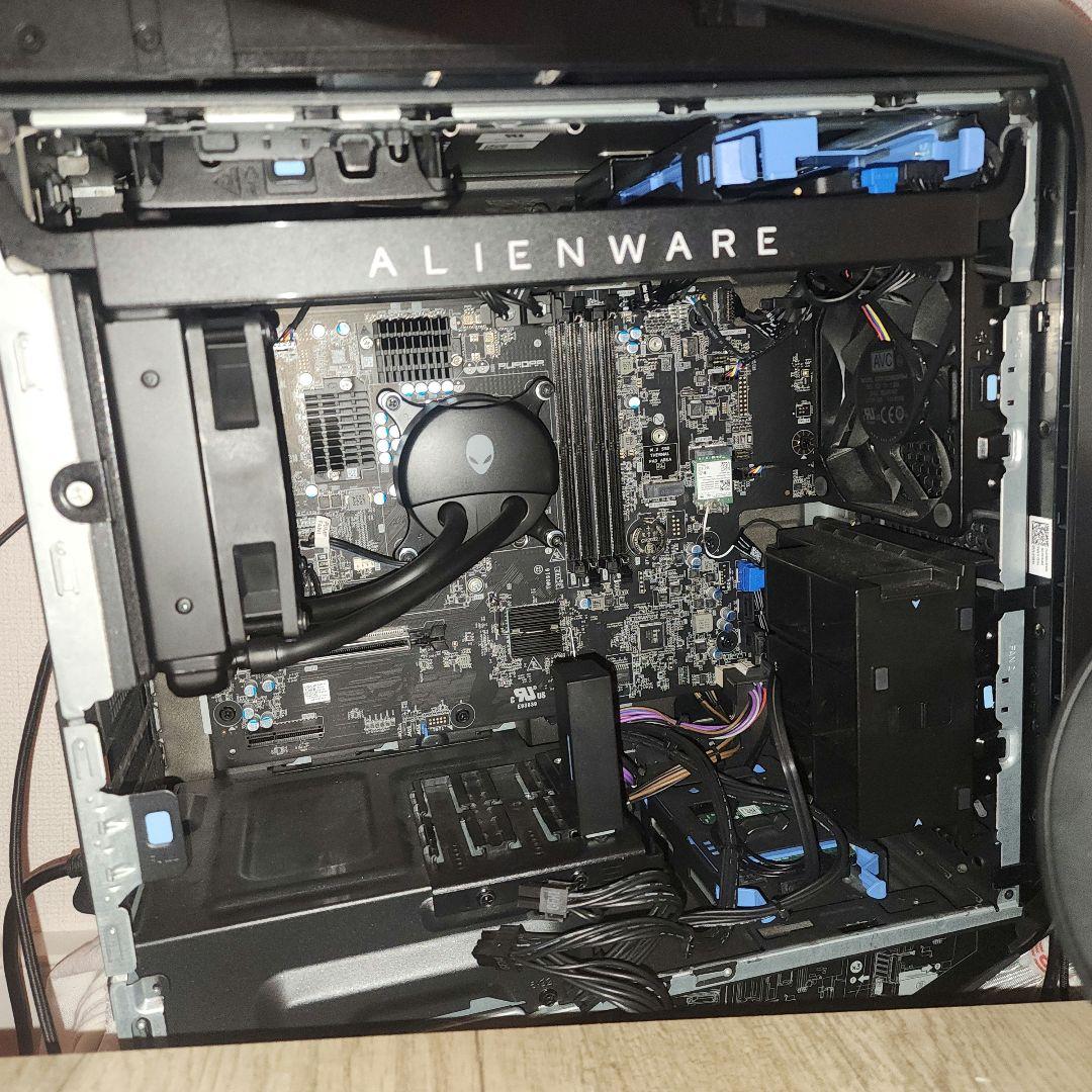 Alienware ゲーミングPC 水冷モデル
