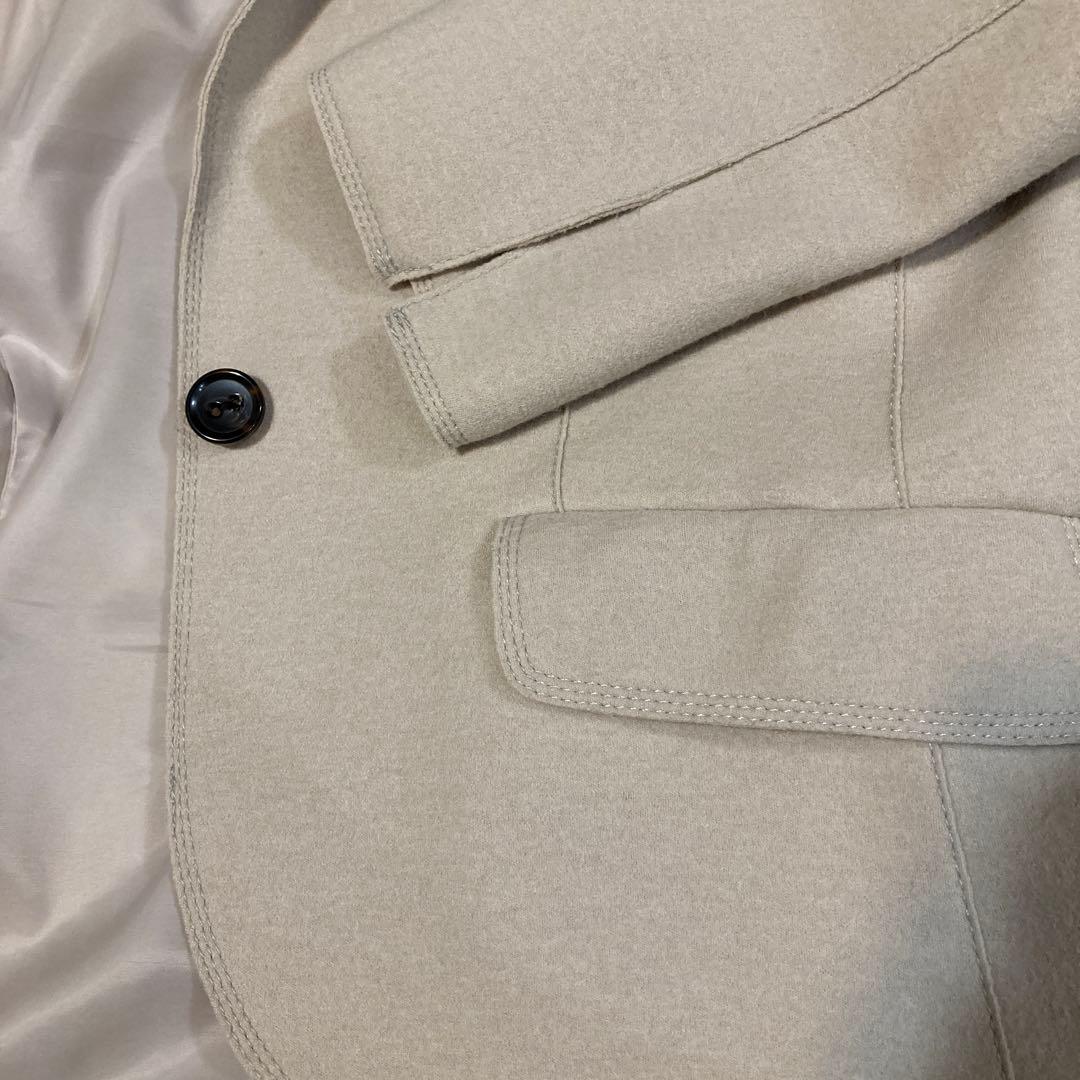 スーツ　アンタイトル　ベージュ　卒園入学　フォーマル