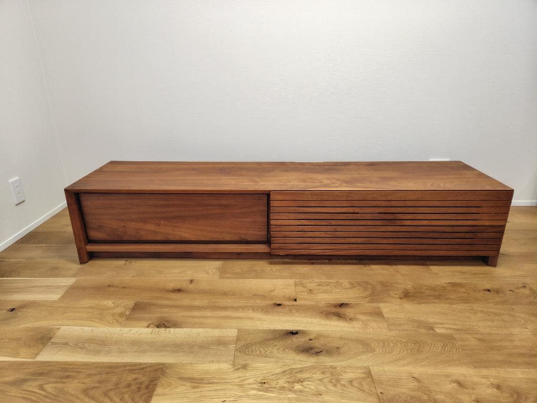 【最終値下げ】国産天然木テレビボード180cm/ウォールナット/引出し付/