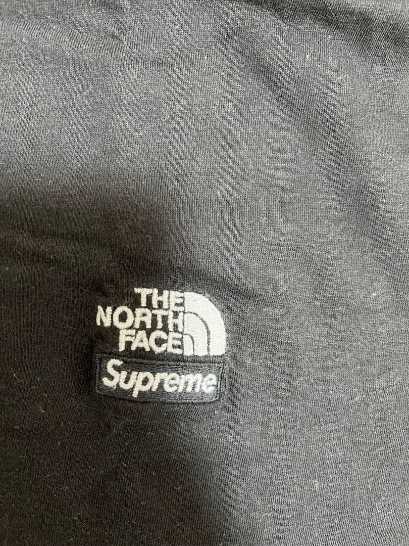 【激レア】 THE NORTH FACE × Supreme Tシャツ