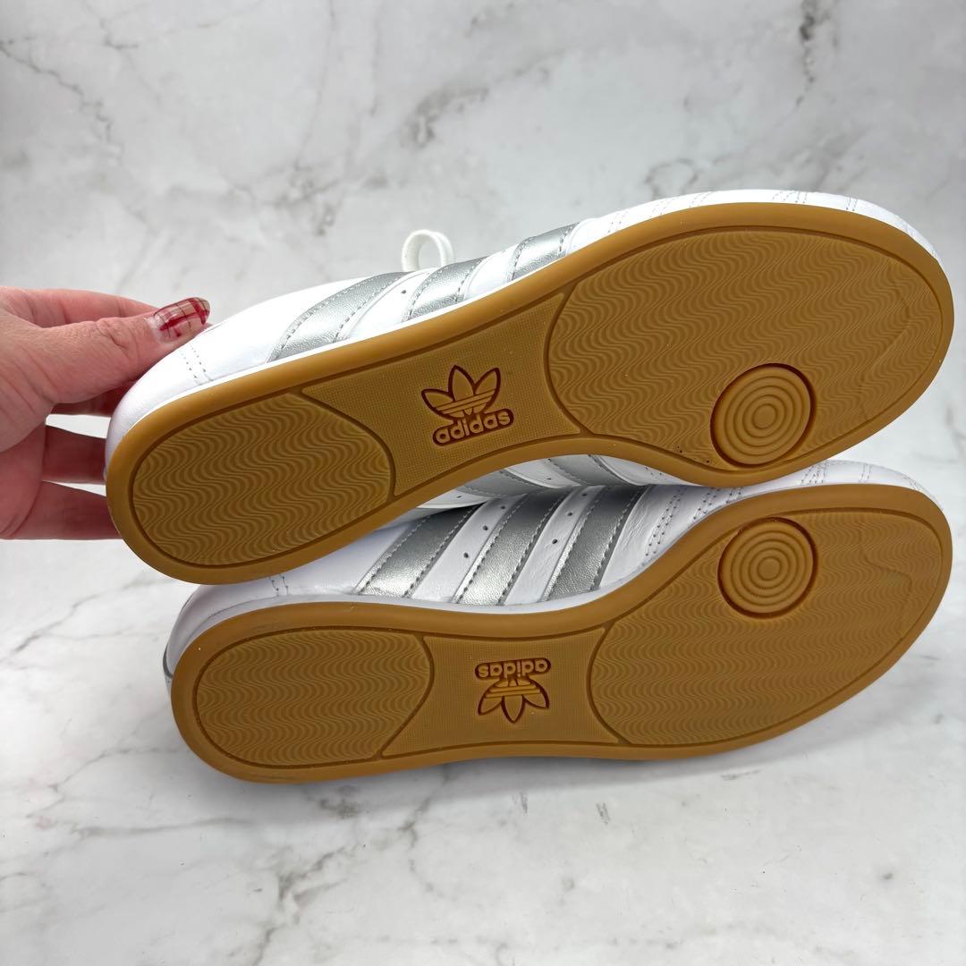 【新品】adidas テコンドー シューレース スニーカー 23 レザー 白