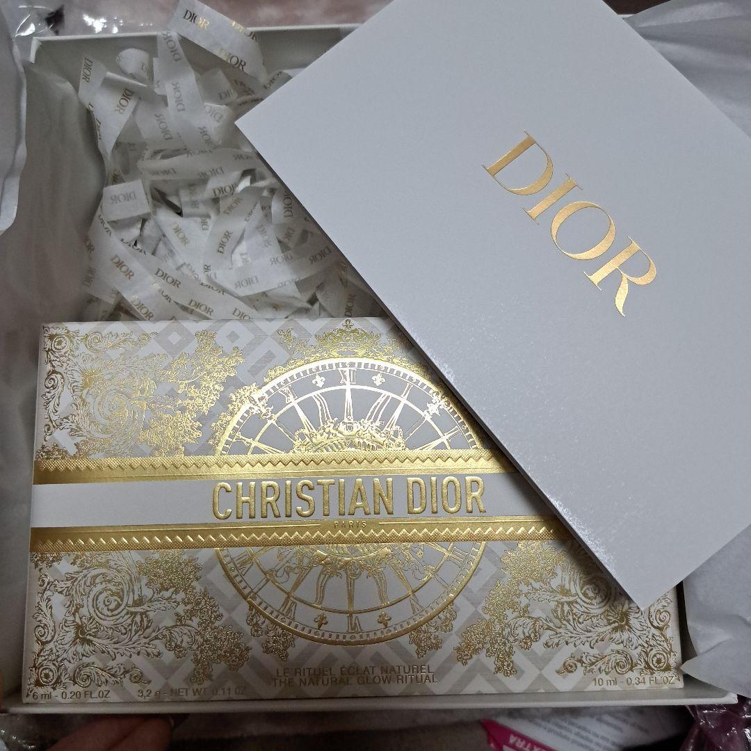 DIOR　ホリデーオファー　2024　新品　未使用