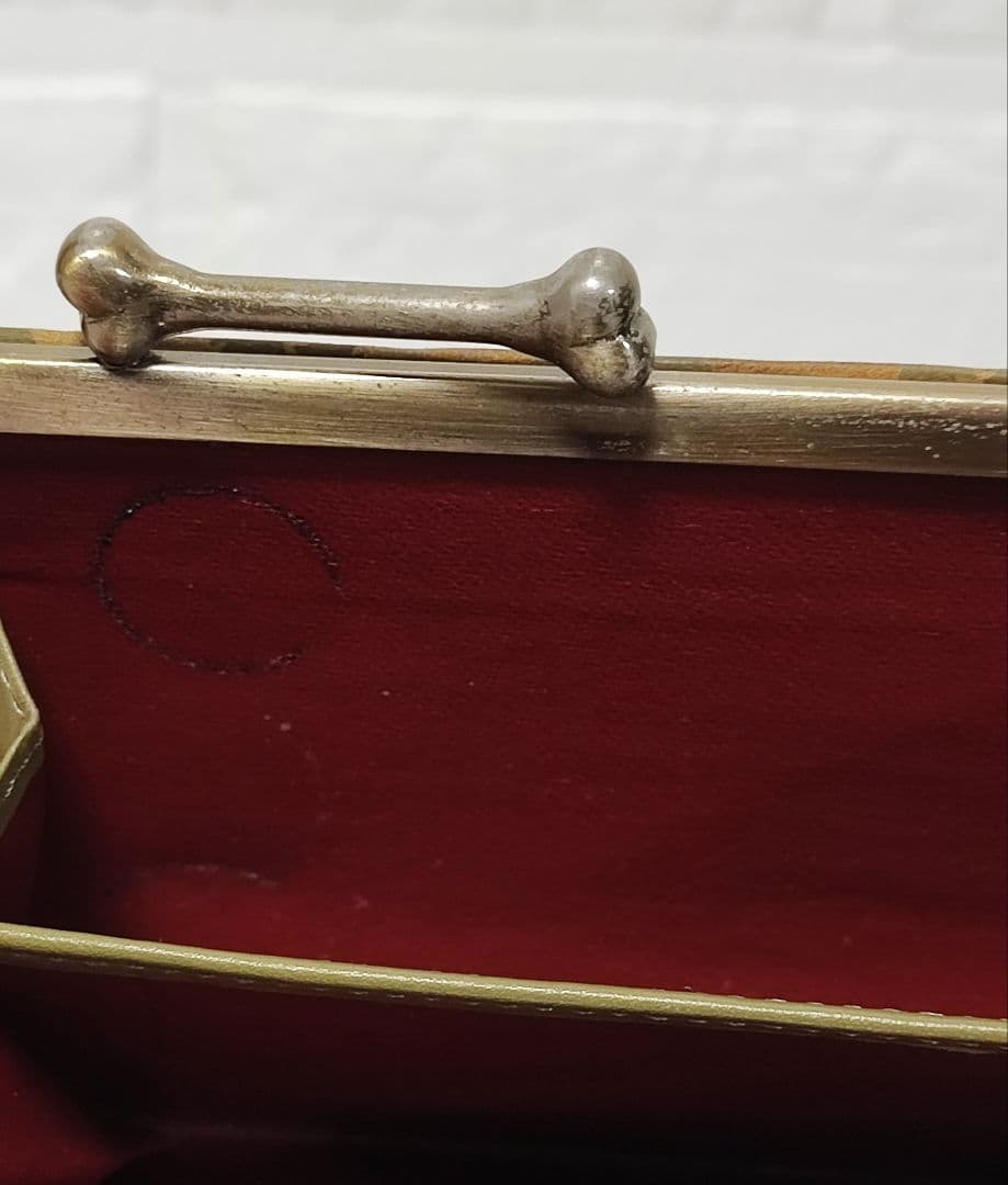 ヴィヴィアン・ウエストウッド　スクイグル柄　　がま口財布　ボーンクラスプ