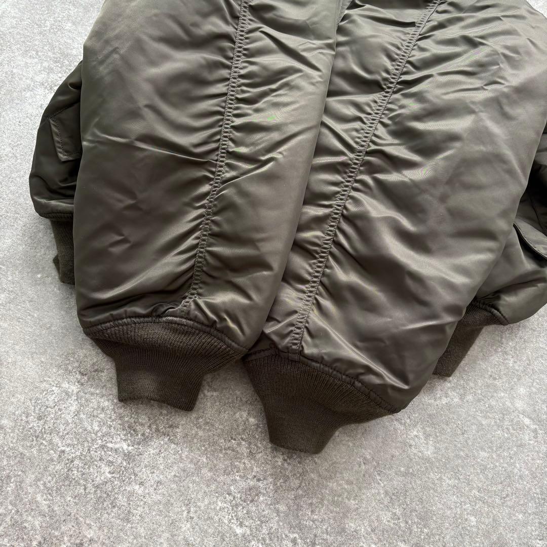 【ALPHA INDUSTRIES】 MA-1 フライトジャケット ビッグサイズ