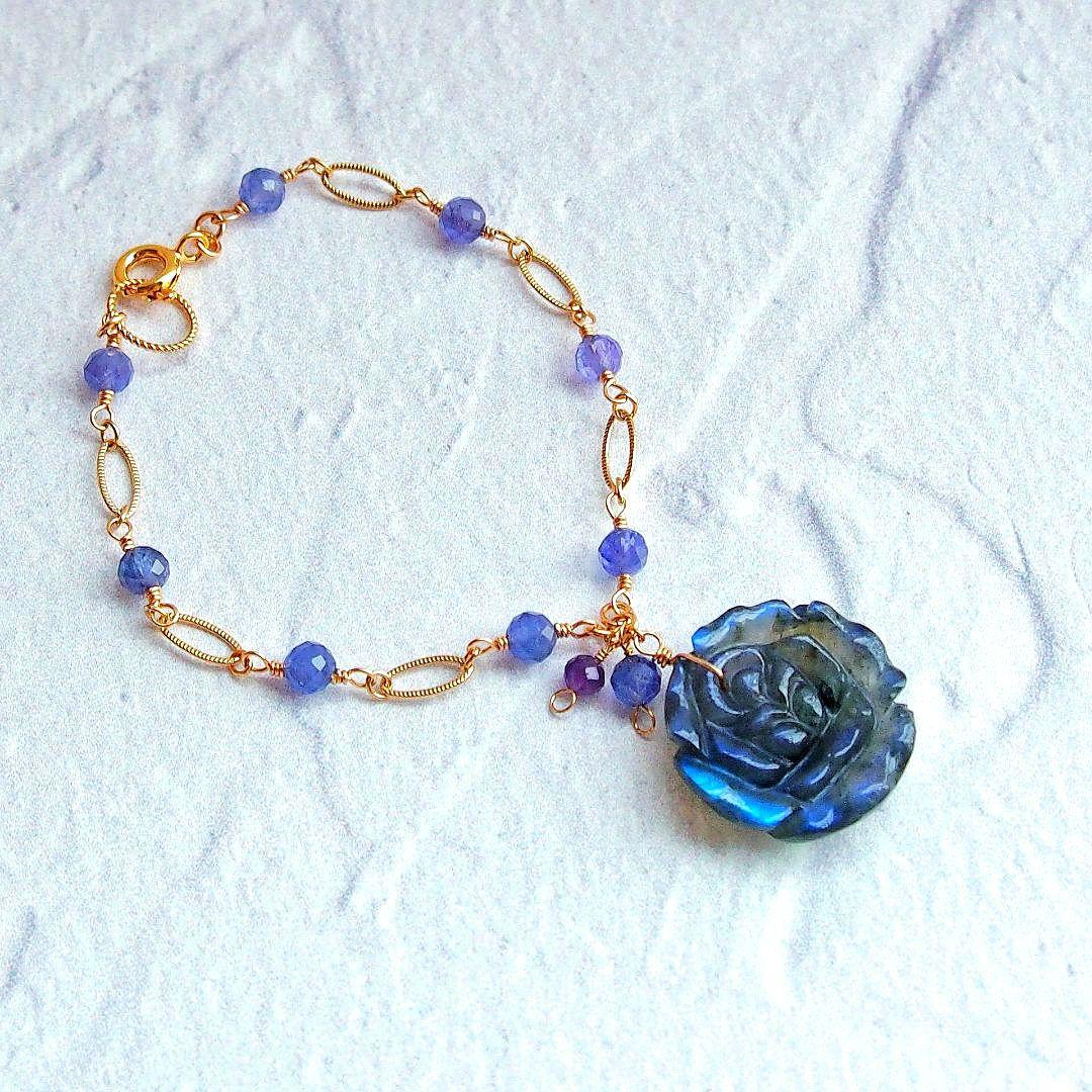 Kaya様　ラブラドライト　ローズカービング　ブレスレット　他2点