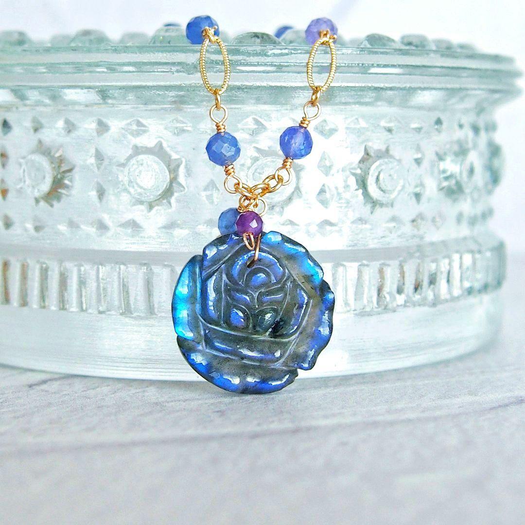 Kaya様　ラブラドライト　ローズカービング　ブレスレット　他2点