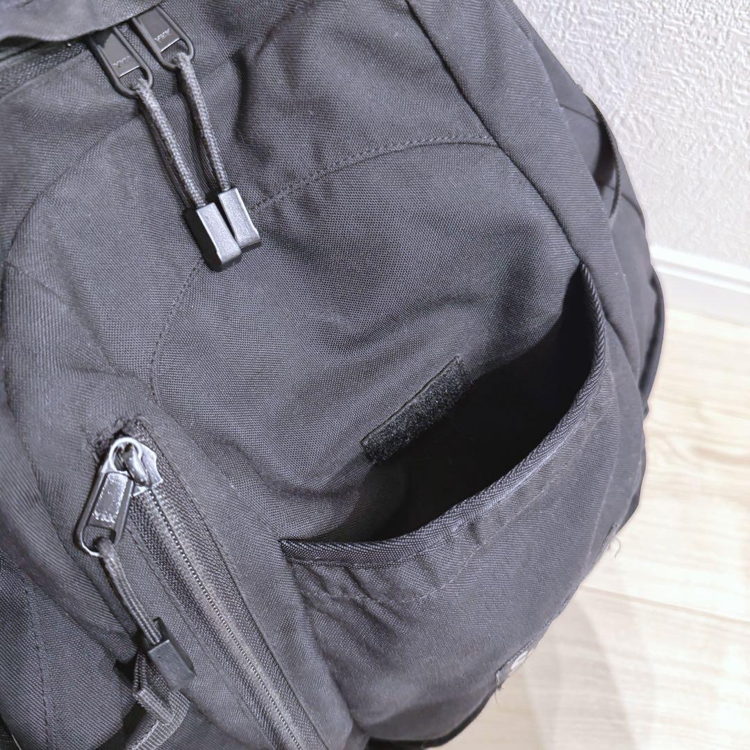 激レア★Supreme バックパック　2010ss　大容量　黒　旅行　リュック