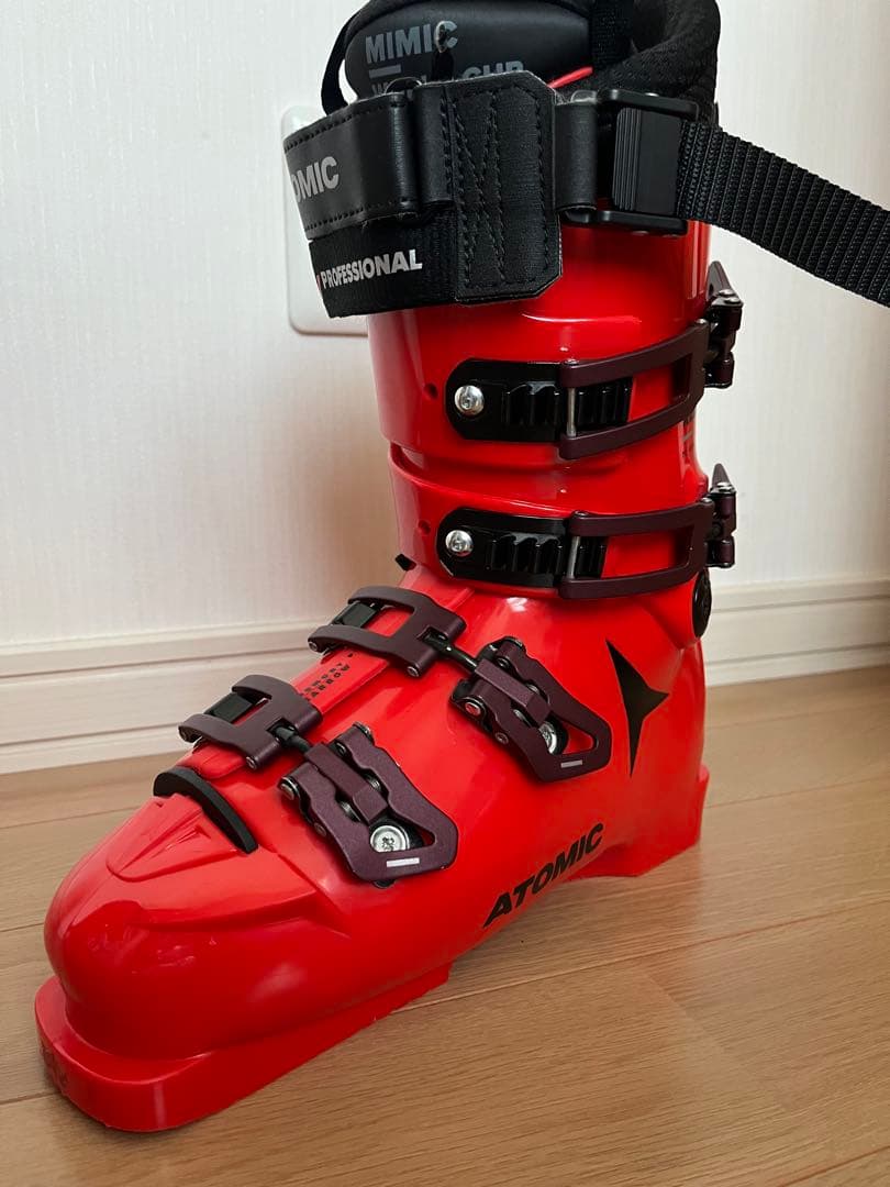 ATOMICブーツ 24-25モデル　ATOMIC REDSTER TI 130