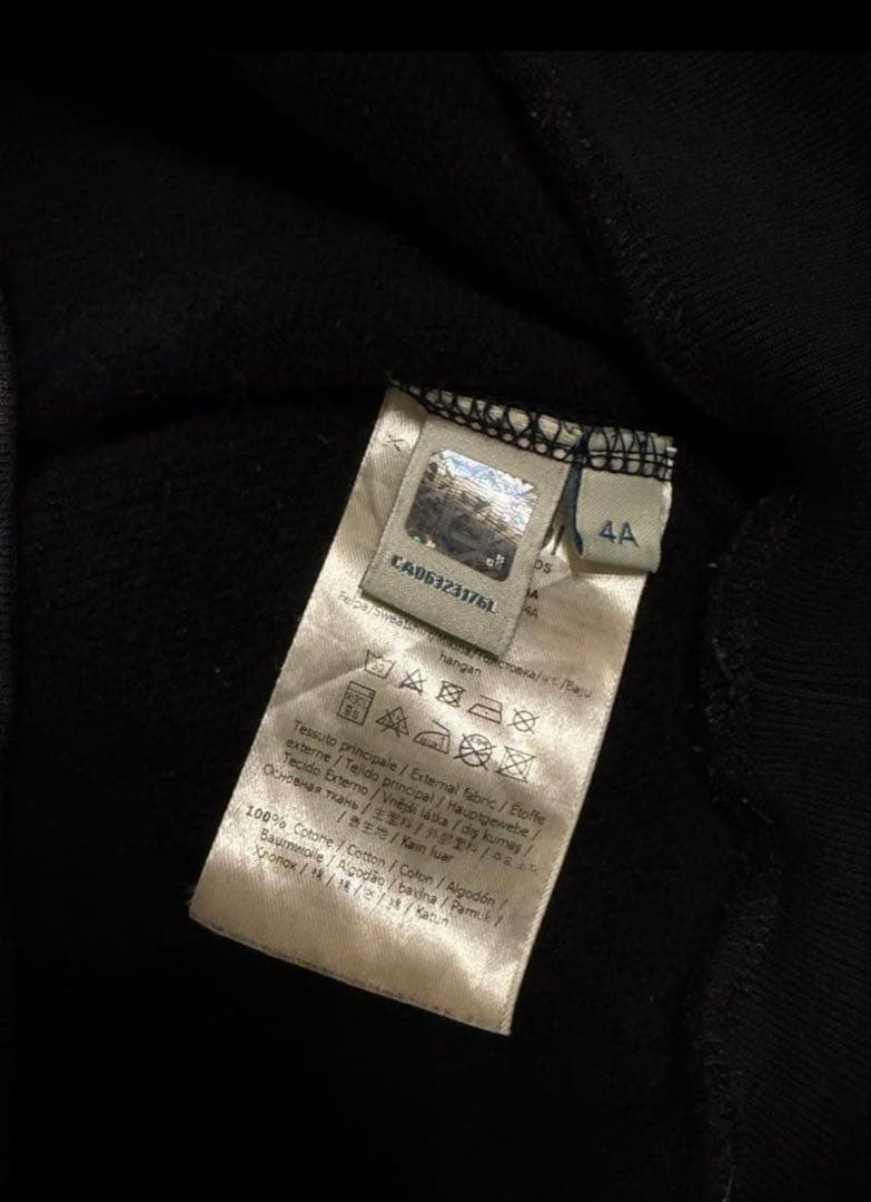 FENDI フェンディ　トレーナー　4A