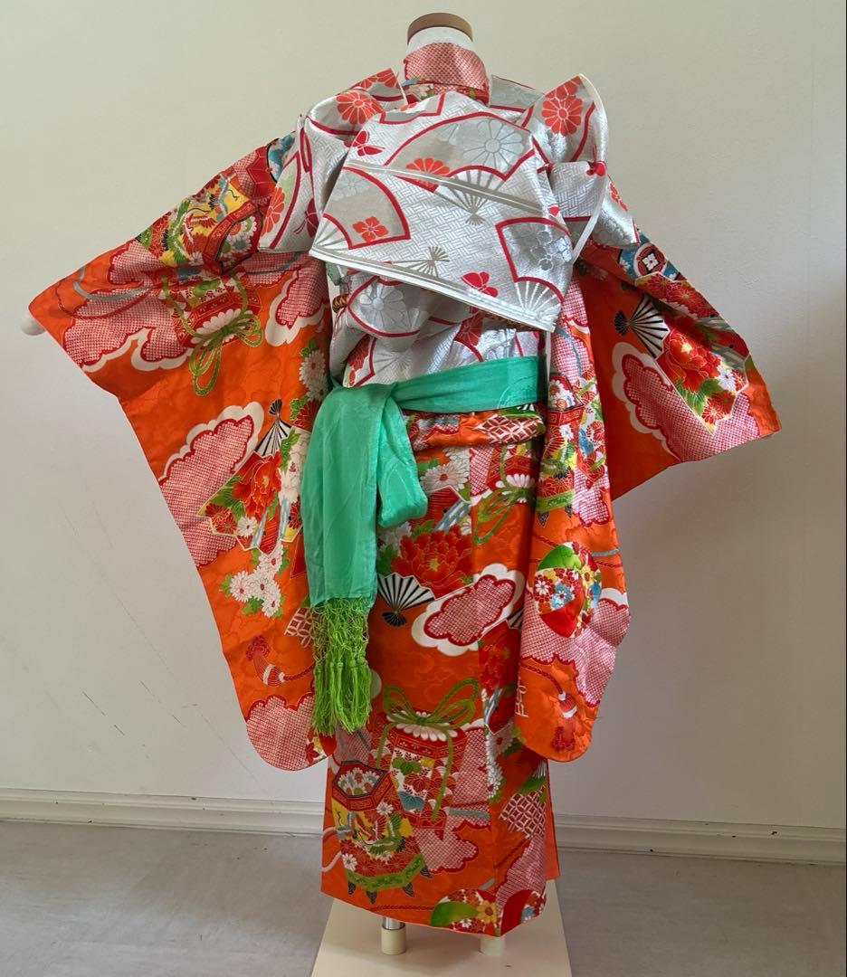 7歳　七五三　正絹着物　古典柄　帯　帯揚げ　帯締めのセットです。