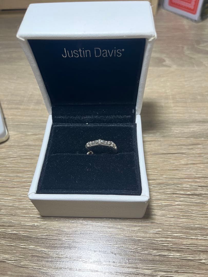 JUSTIN DAVIS SEJ703 ピアス　箱、保証書付き美品