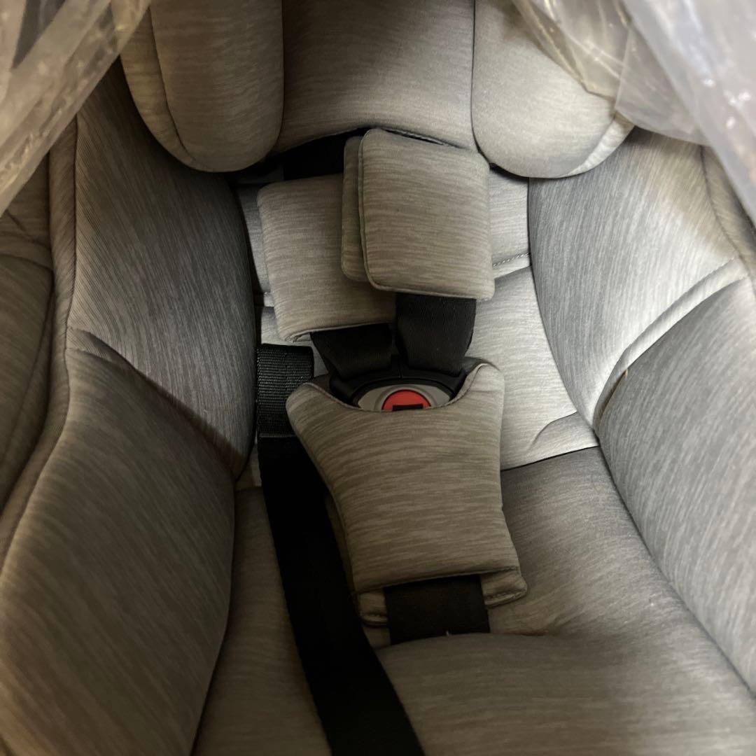 ヌナ　ピパライト　チャイルドシート　ベースセット