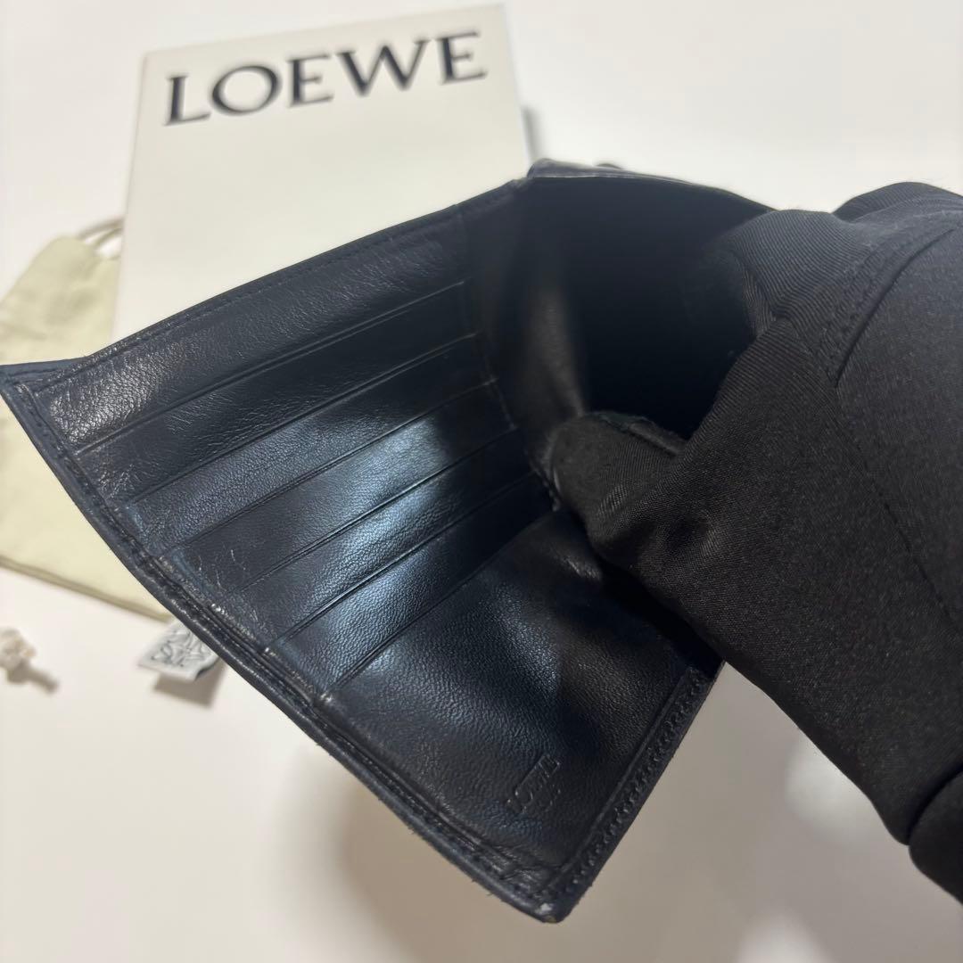 【定価¥95600】LOEWE ニつ折り財布 ブラック ロエベ 本革《超激レア》