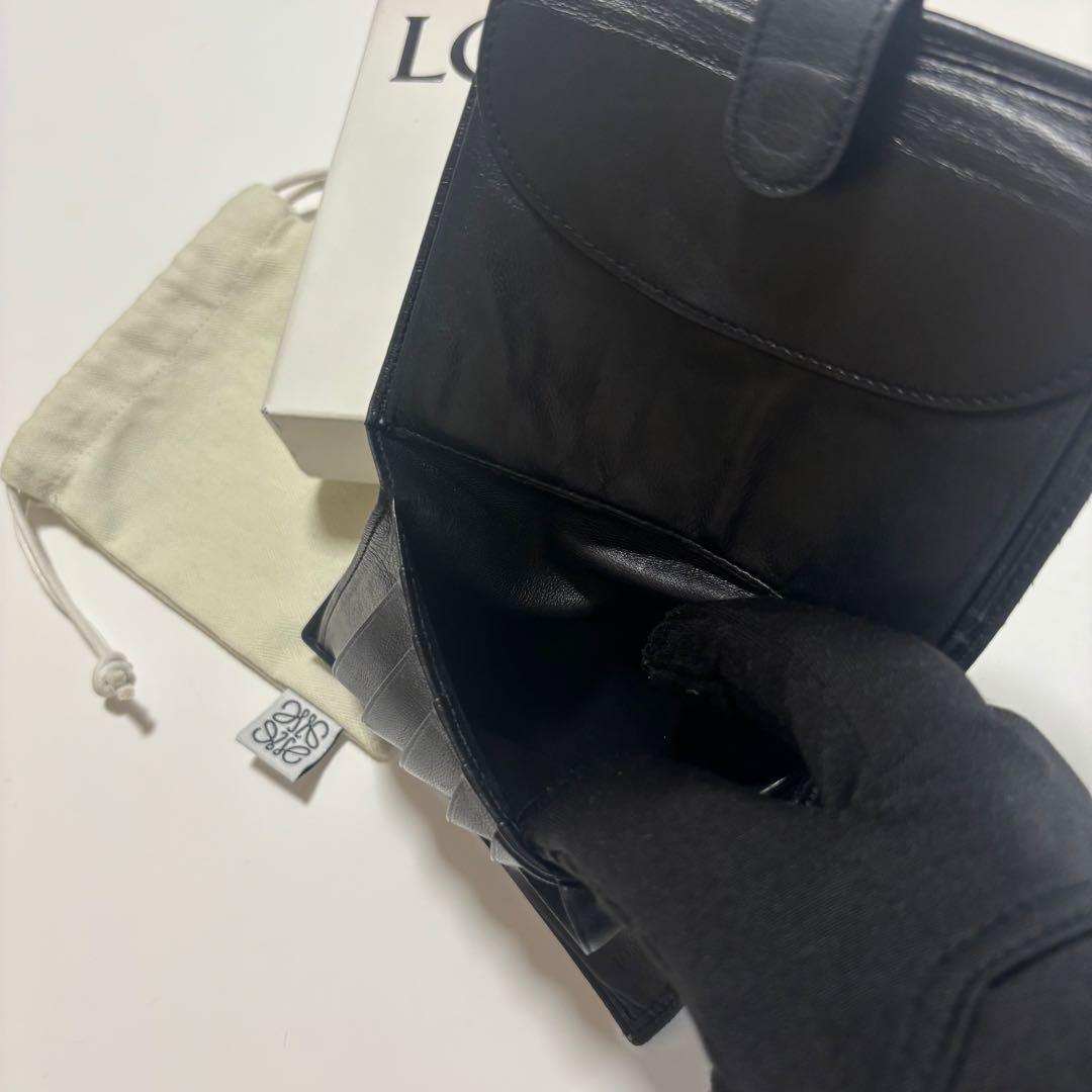 【定価¥95600】LOEWE ニつ折り財布 ブラック ロエベ 本革《超激レア》