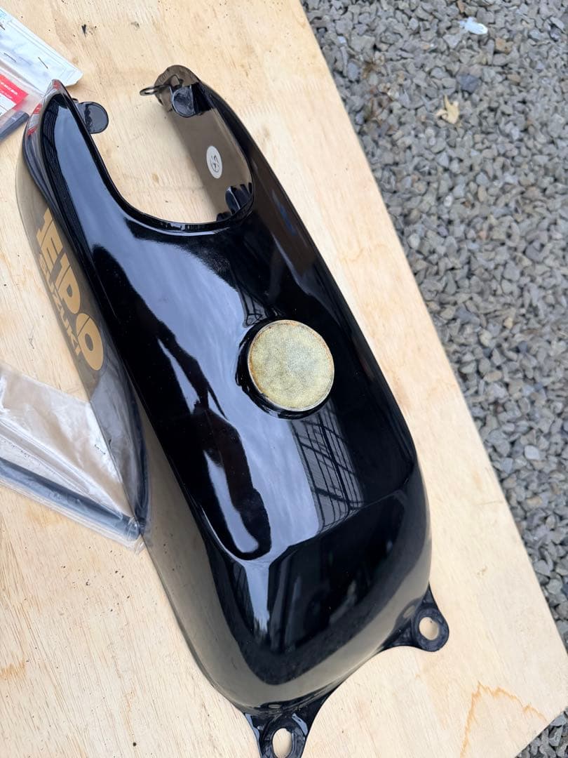 SUZUKI エポ 黒タンク