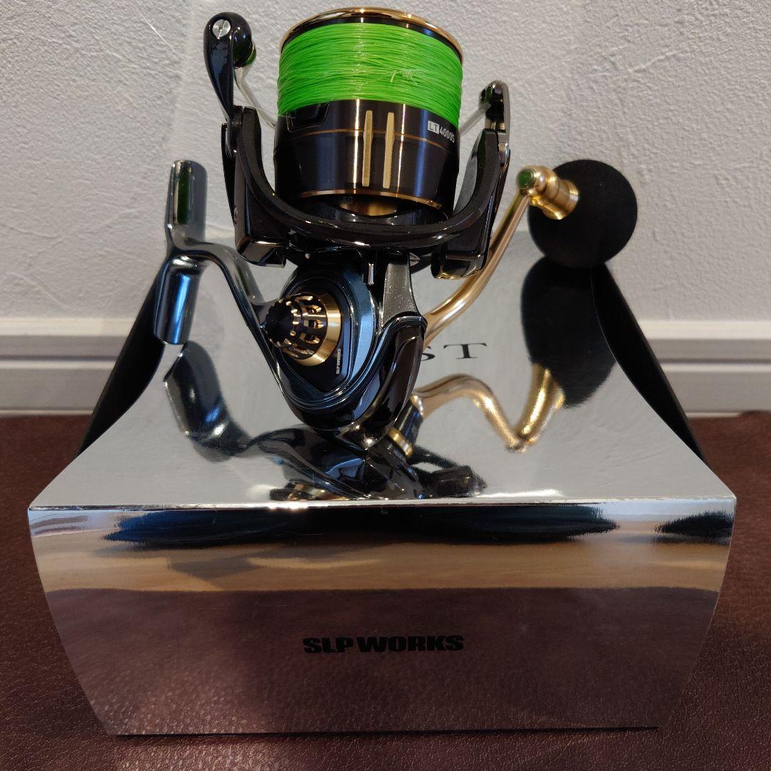 【希少極美品】ダイワ 18イグジスト セミオーダー 4000-CXH