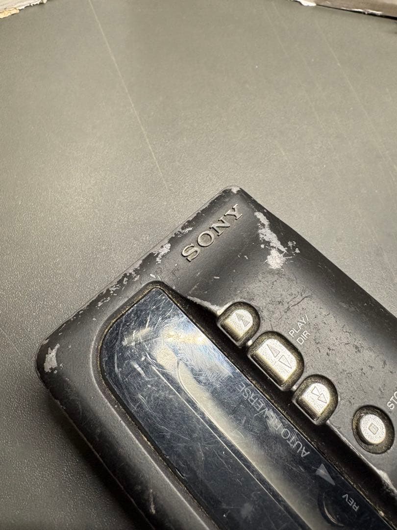 昭和レトロ　SONY カセットウォークマン　WM-DD9