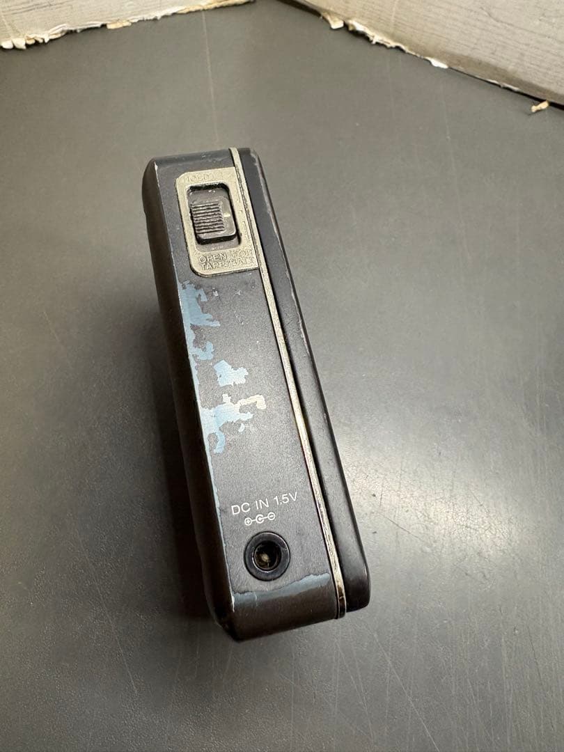 昭和レトロ　SONY カセットウォークマン　WM-DD9