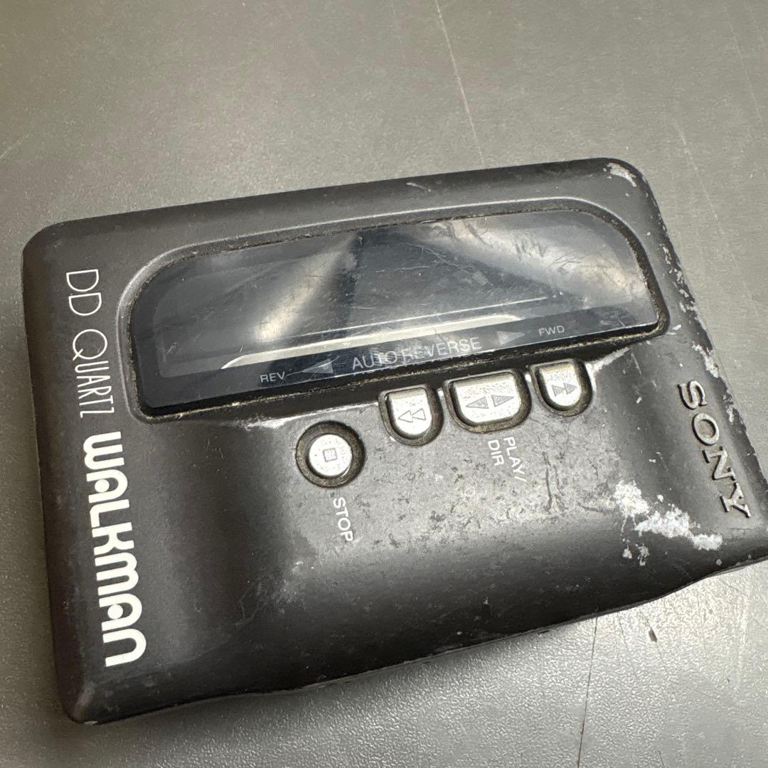 昭和レトロ　SONY カセットウォークマン　WM-DD9