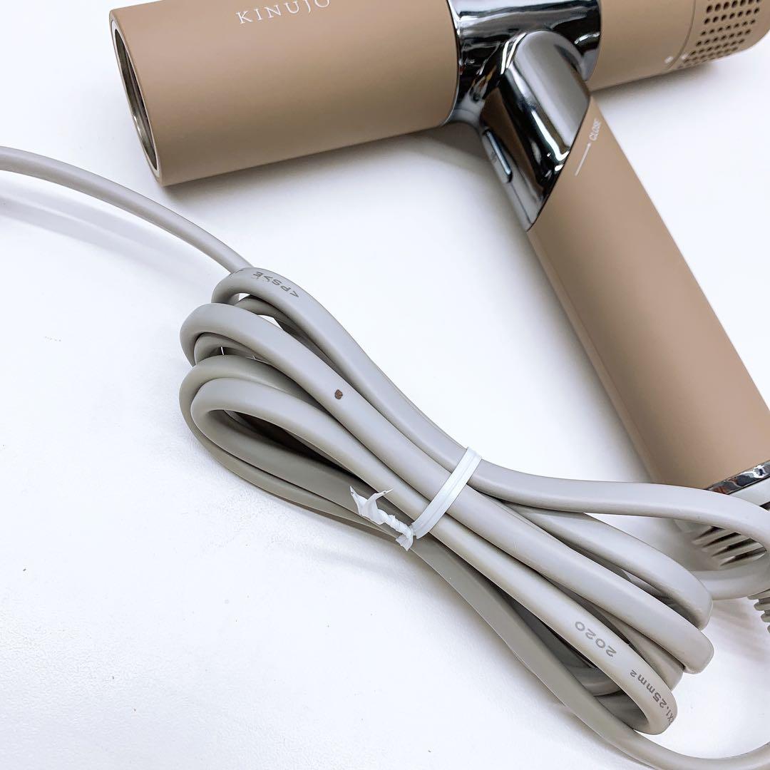 《ほぼ未使用⭐️ノズル付き》 KINUJO 絹女 ドライヤー キヌジョ