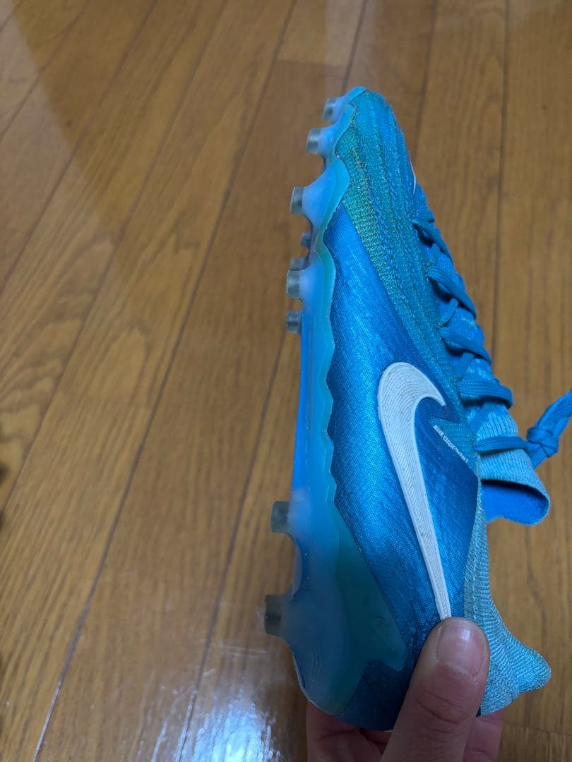 ナイキサッカースパイク　ファントムGX 24cm