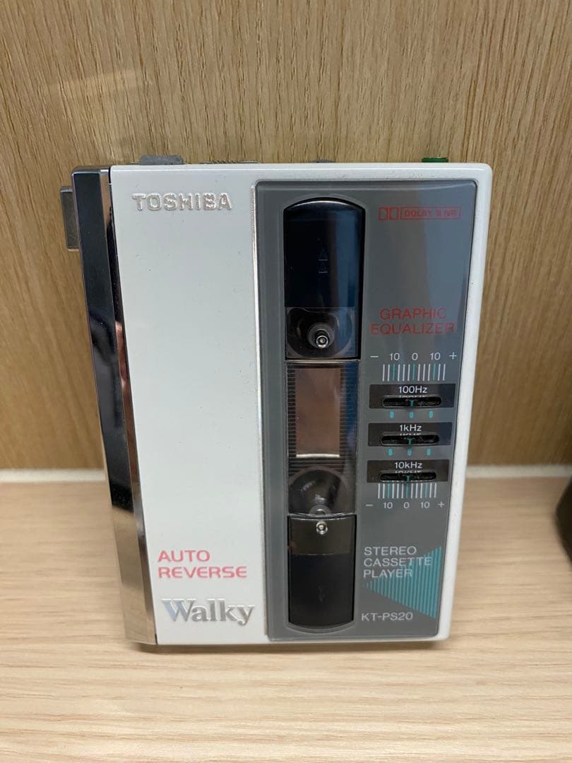 TOSHIBA カセットプレーヤー Walyk KY-PS20 専用付属品付