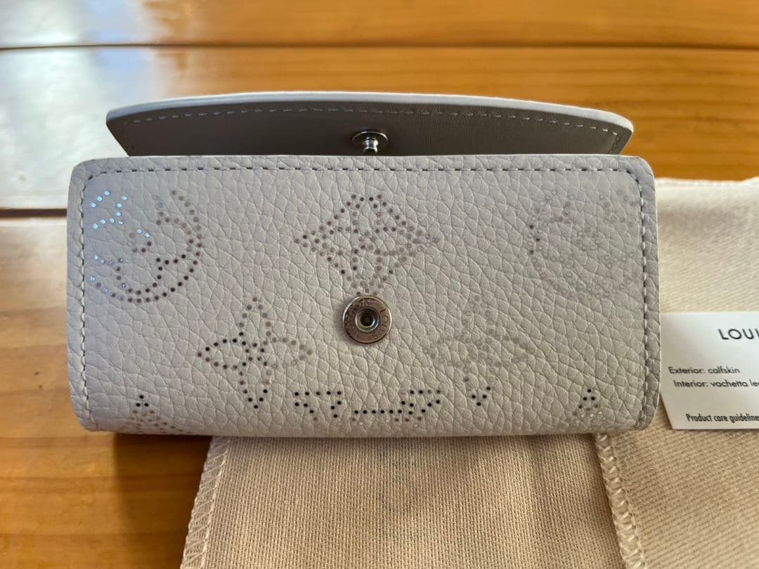 ルイ・ヴィトン キーケース ホワイト