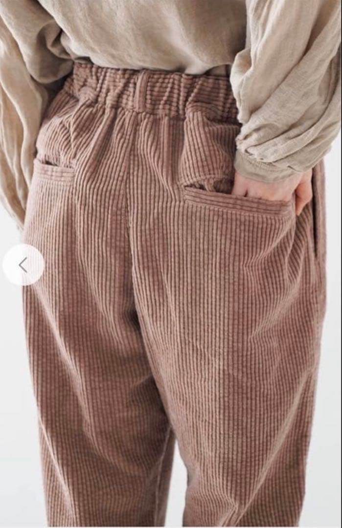 ネストローブ It's ME カラーコーデュロイパンツ ティー nestRobe