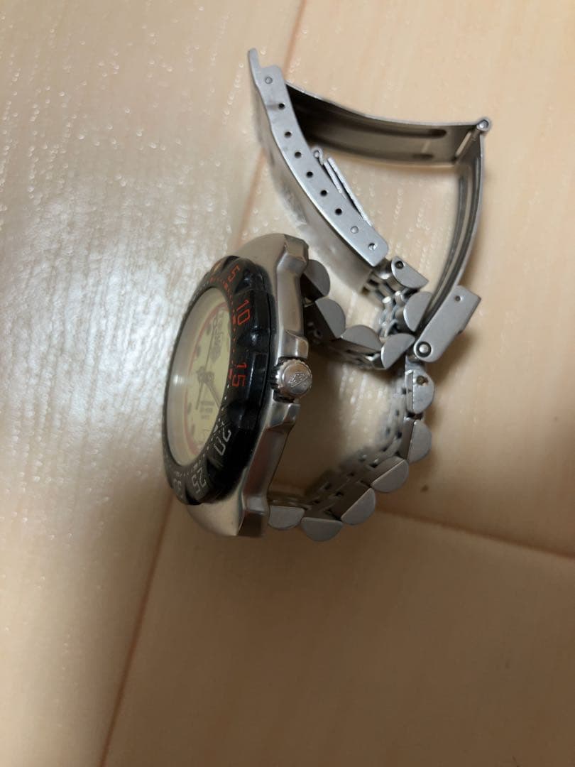 TAG Heuer 腕時計 200m防水　タグホイヤー　フォーミュラ1 ボーイズ