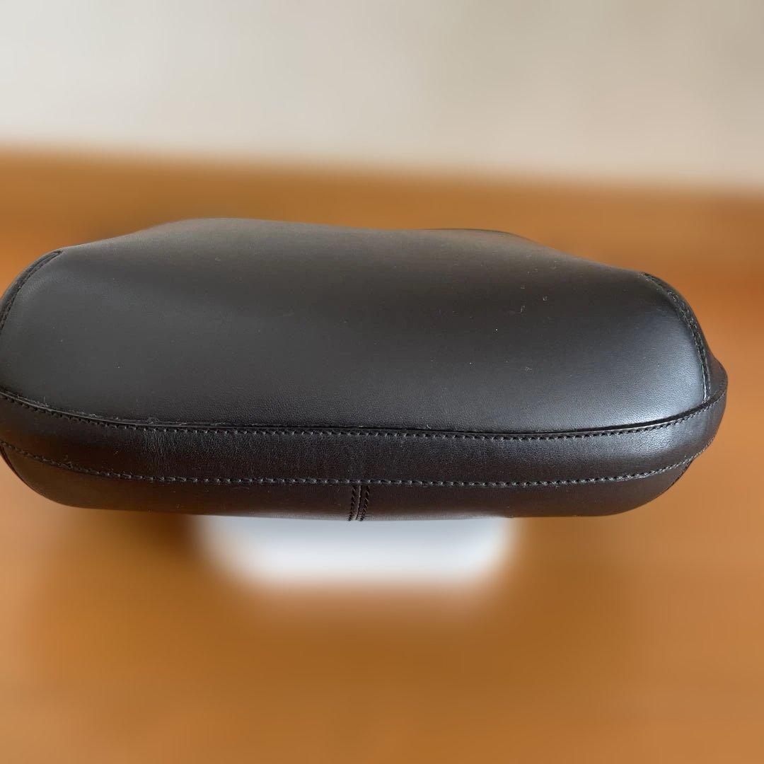 黒 レザー ソメス　ショルダーバッグ