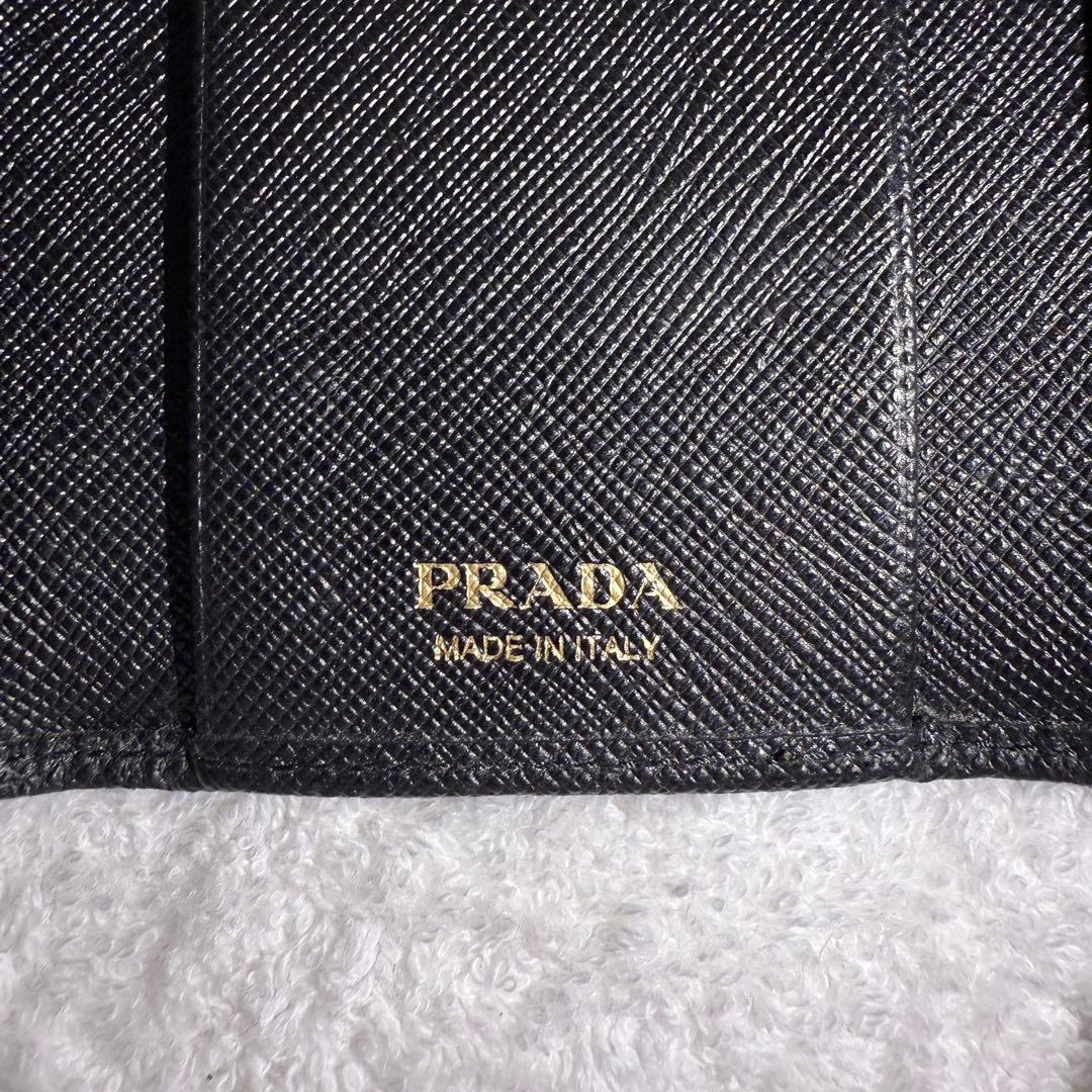 極美品＊ PRADA プラダサ フィアーノレザーキーケース