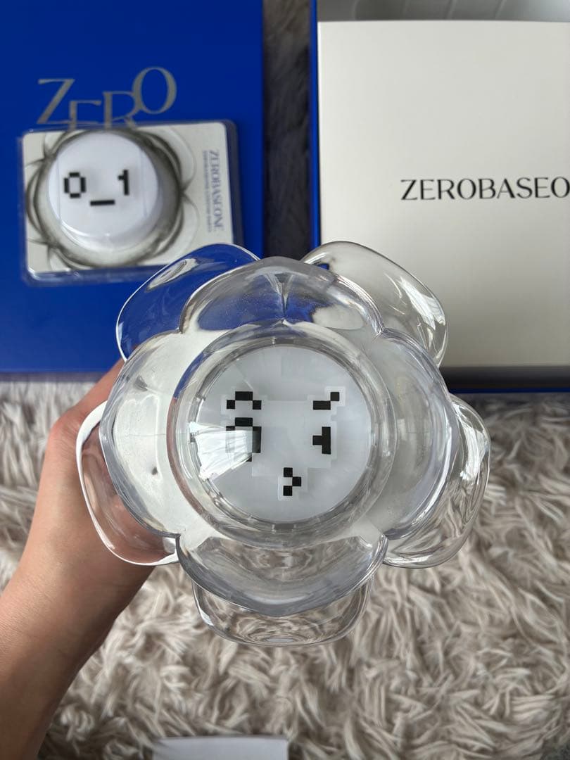 ZEROBASONE ペンライト ゴヌク