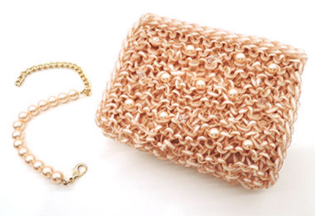 ANTEPRIMAミスクリオ パール　ウォレット