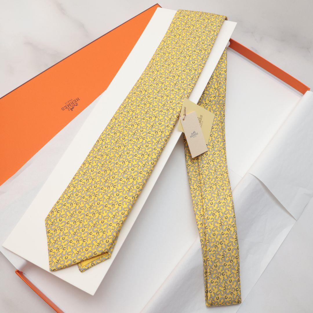 未使用 HERMES エルメス イエロー シルク ネクタイ 模様入り