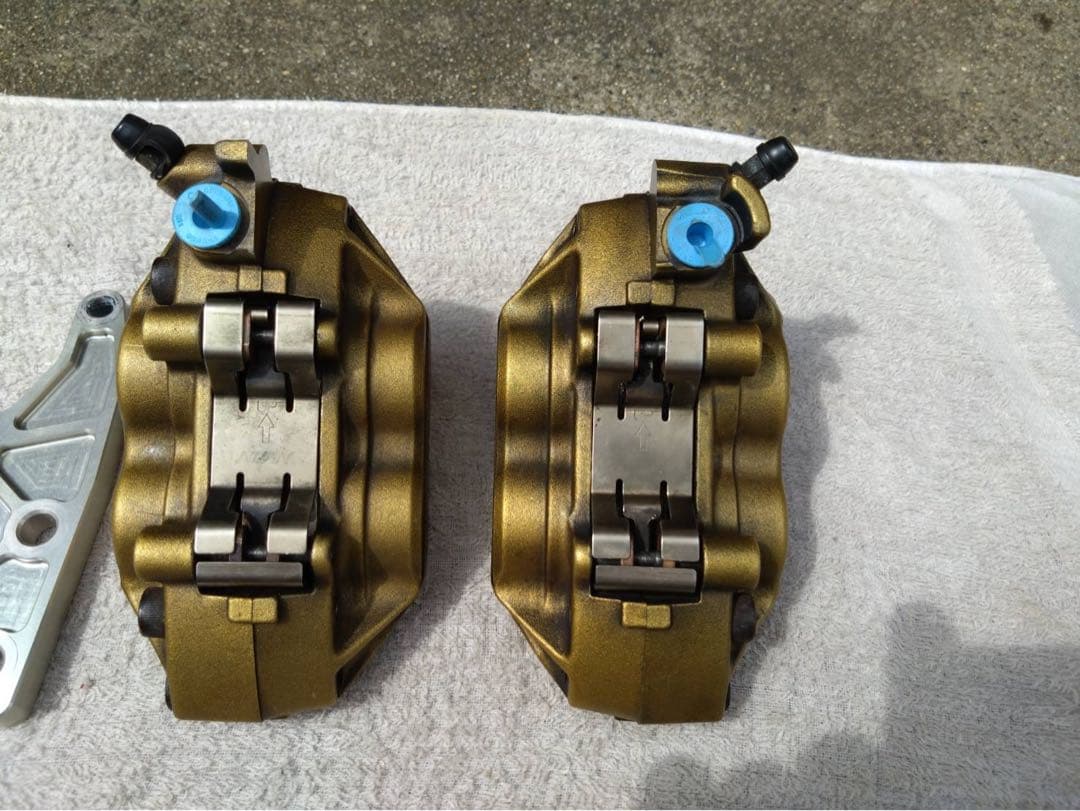 ニッシン NISINキャリパー 62mm オーリンズサポート付き